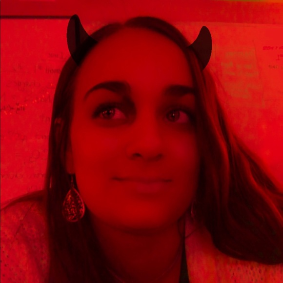 Meet your Posher, Bella - Picture 1 of 1